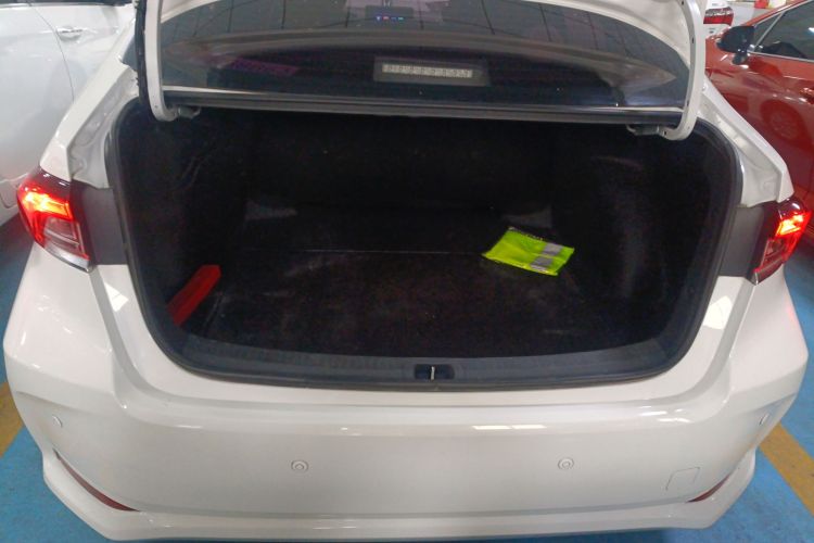 丰田 卡罗拉 2022款 TNGA 1.5L CVT先锋版机舱底盘23