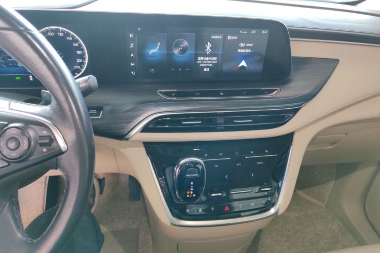 别克GL8 2022款 ES陆尊 653T 尊享型中控内饰16