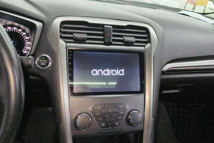 福特 蒙迪欧 2018款 EcoBoost 180 时尚型中控内饰16