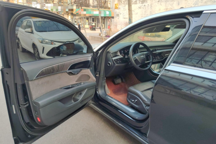 奥迪A8 2018款 A8L 55 TFSI quattro投放版精英型中控内饰20