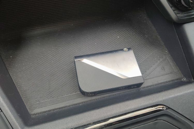 领克05 2020款 2.0TD 四驱劲Halo中控内饰11