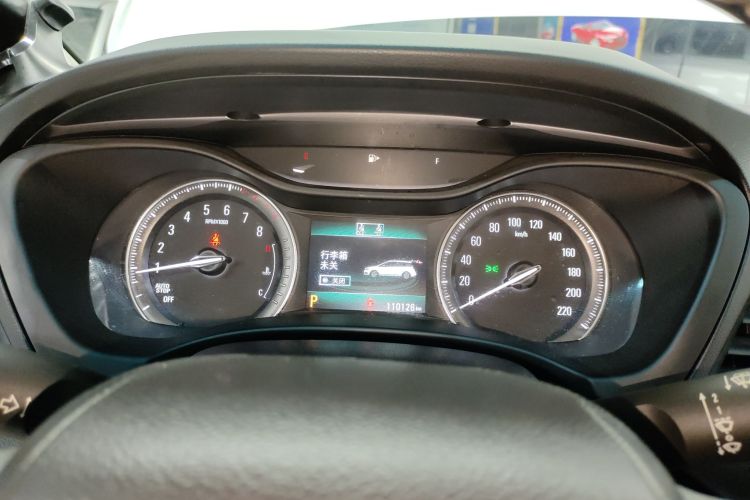 别克GL6 2018款 18T 6座尊贵型中控内饰14