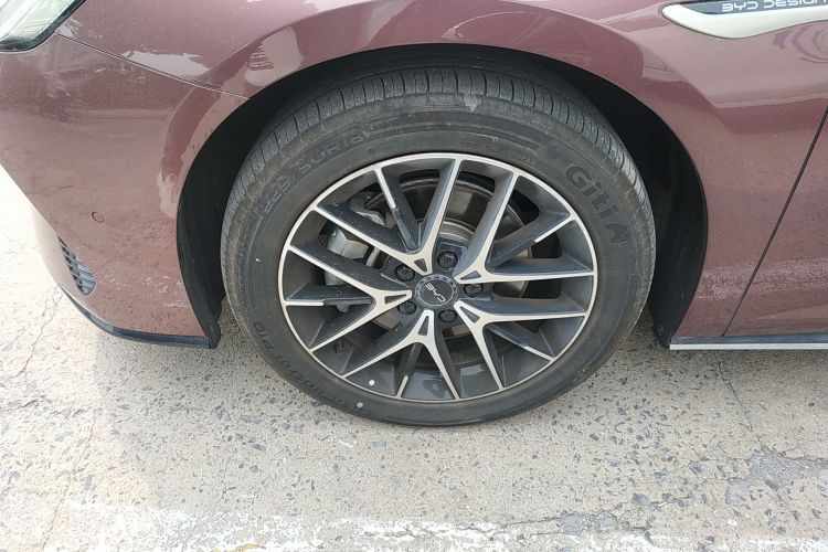 比亚迪 海豹 2023款 DM-i 1.5T 121km 旗舰型车身外观6007