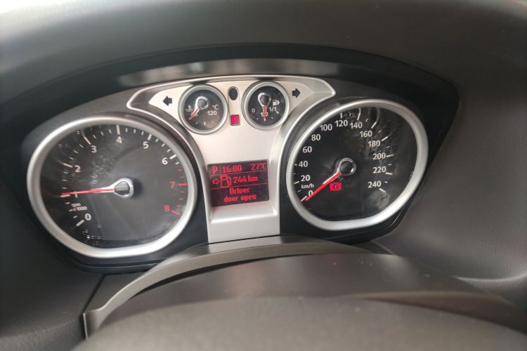 福特 福克斯 2013款 两厢经典 1.8L 自动时尚型局部细节14