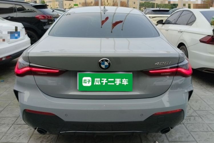 宝马4系 2022款 改款 425i M运动曜夜套装车身外观6