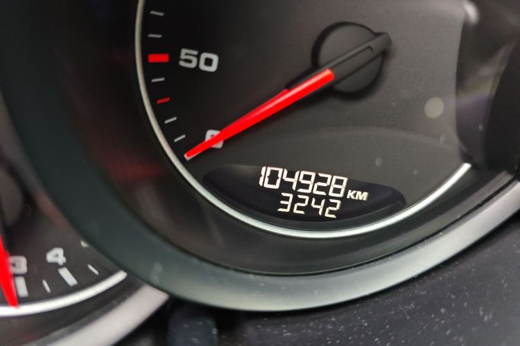 保时捷 2016款 Cayenne Platinum Edition 3.0T中控内饰15