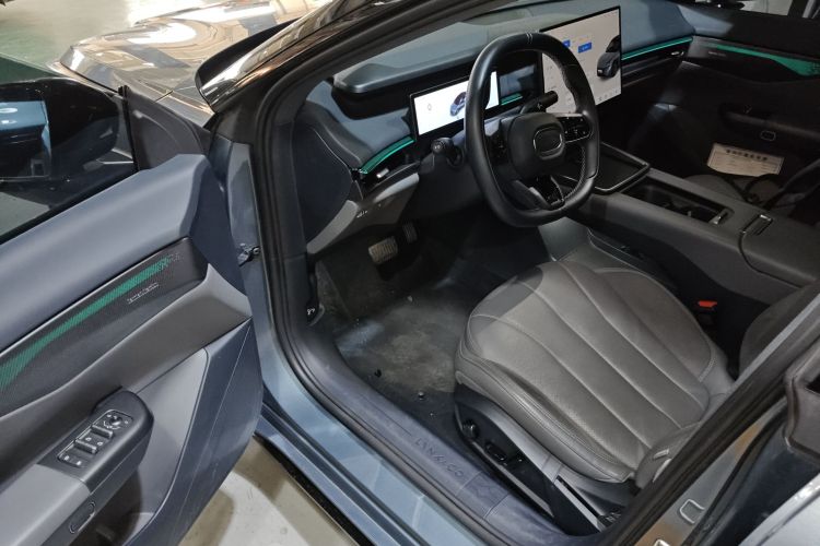 领克07 2024款 EM-P 126长续航 Ultra中控内饰20