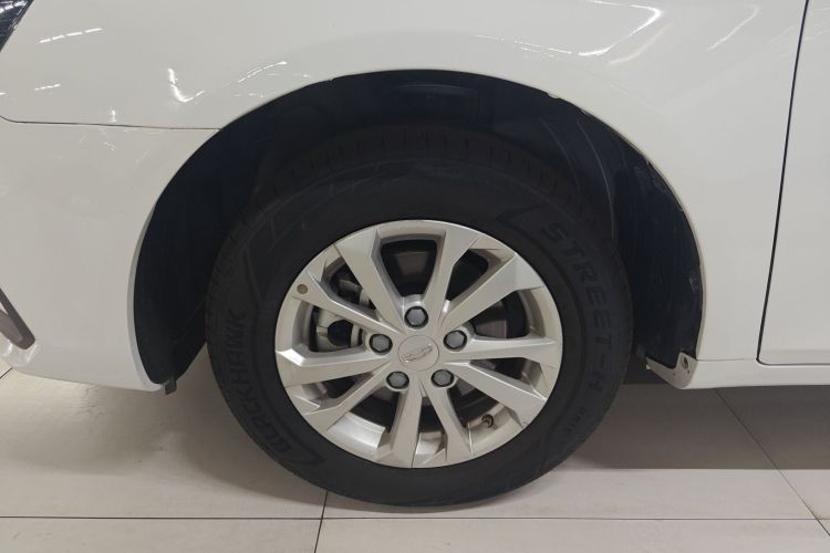 吉利汽车 帝豪 2021款 UP 1.5L CVT舒适型车身外观35