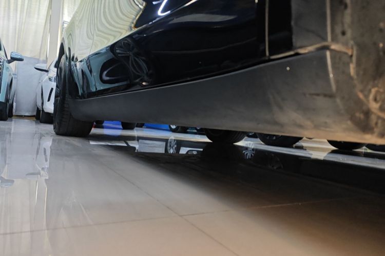 特斯拉 Model Y 2022款 改款 后轮驱动版局部细节9001