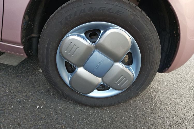 吉利银河 2023款 熊猫mini 200km 耐力熊车身外观10