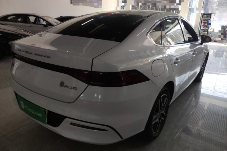 比亚迪 秦PLUS 2023款 冠军版 EV 420KM超越型车身外观7