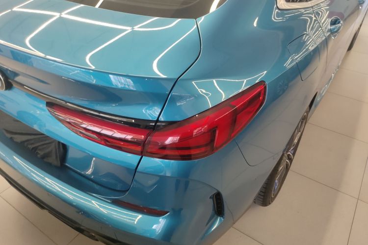 宝马2系(进口) 2021款 225i 四门轿跑车 M运动套装车身外观9