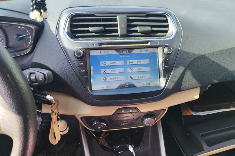 福特 福睿斯 2015款 1.5L 手动舒适型中控内饰16
