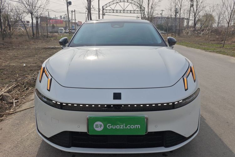 领克07 2024款 EM-P 126长续航 Ultra车身外观2