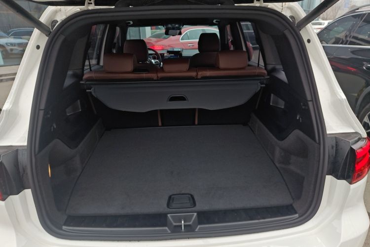 奔驰GLB 2025款 GLB 220 动感型局部细节23