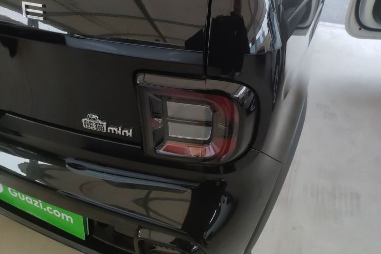 吉利银河 2025款 210km 熊猫卡丁车身外观9