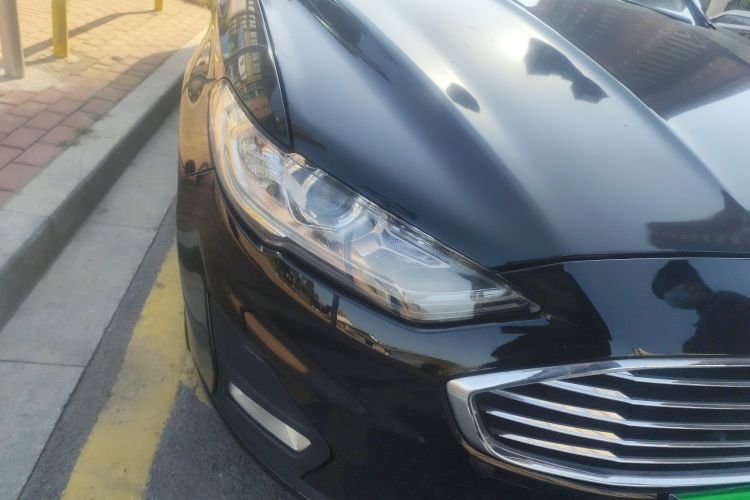 福特 蒙迪欧 2018款 EcoBoost 180 智控时尚型 国V车身外观8