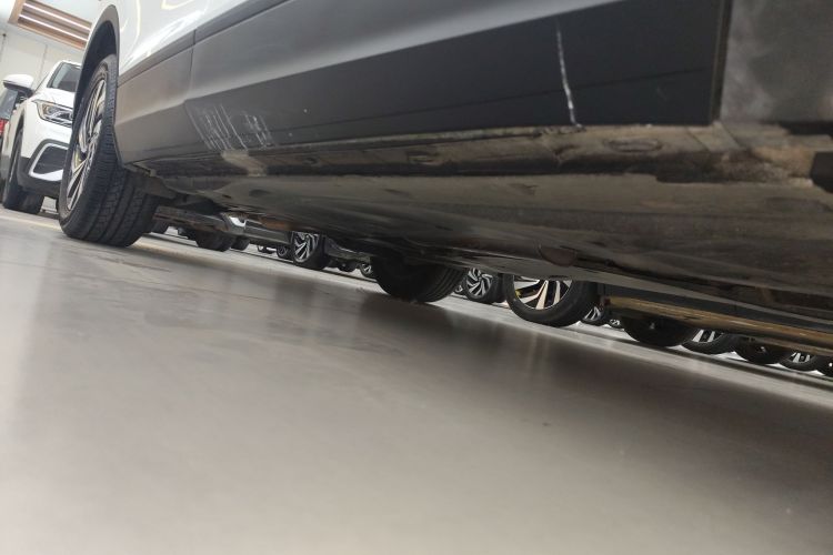 大众 途观L 2023款 330TSI 自动两驱舒享版局部细节9001