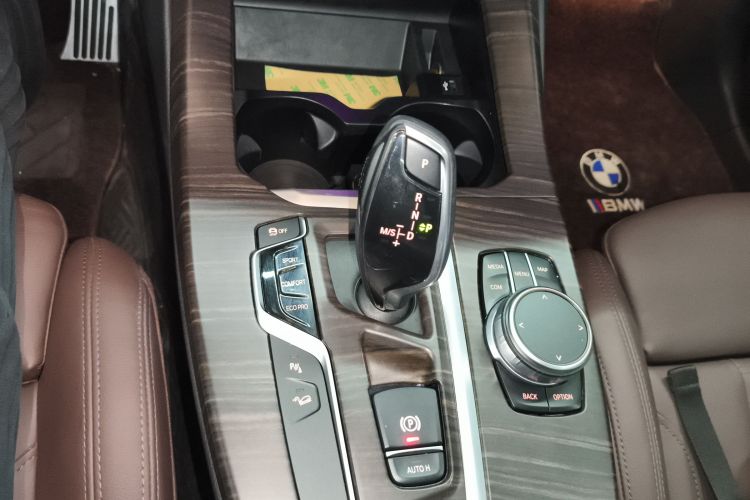 宝马X3 2021款 改款 xDrive28i M运动套装局部细节18