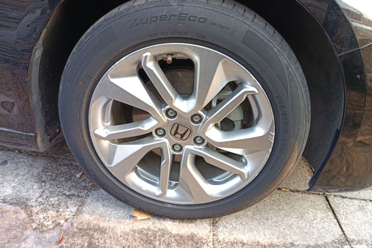 本田 雅阁 2018款 230TURBO 舒适版 国V车身外观10