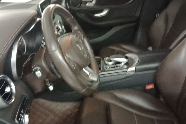 奔驰GLC 2016款 GLC 260 4MATIC 豪华型中控内饰19