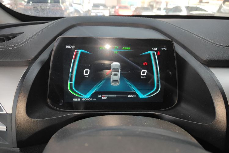 比亚迪 秦Pro新能源 2019款 EV 超能版 标准版智联领尚型局部细节14