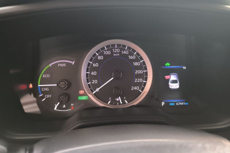 丰田 雷凌 2021款 双擎 1.8H E-CVT豪华版局部细节14