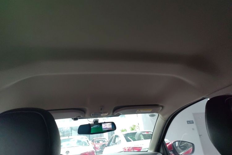 雪铁龙C3-XR 2015款 1.6L 自动先锋型中控内饰22