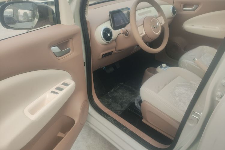 五菱汽车 宏光MINIEV 2025款 四门版 进阶款中控内饰20