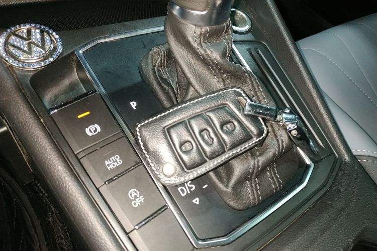 大众 朗逸 2024款 1.5L 自动五百万版中控内饰7001