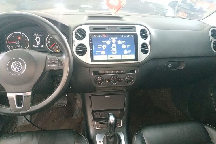 大众 途观 2016款 300TSI 自动两驱舒适版局部细节16