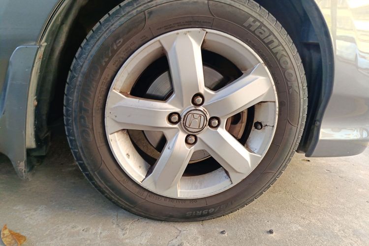 本田 锋范经典 2008款 1.5L 自动精英版车身外观10