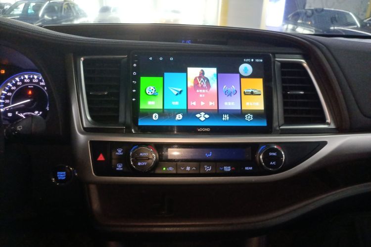 丰田 汉兰达 2018款 2.0T 四驱豪华版 7座 国VI中控内饰16