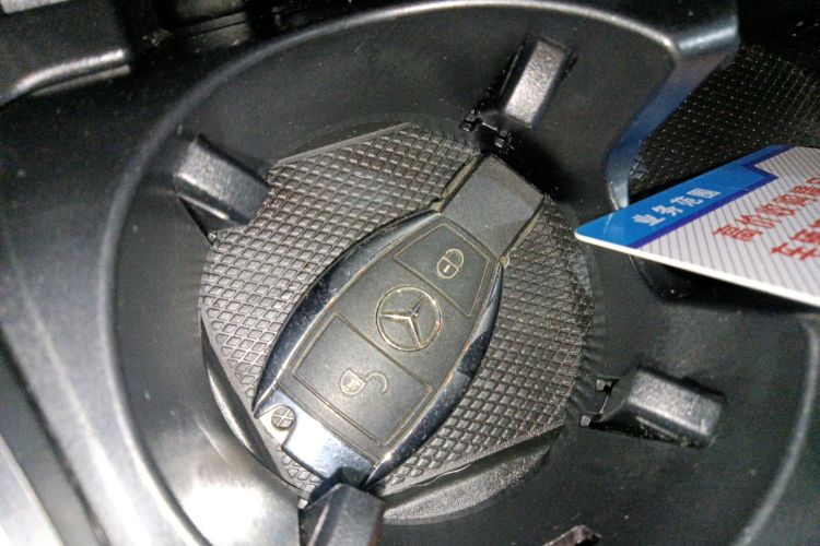 奔驰GLC 2016款 GLC 200 4MATIC中控内饰11