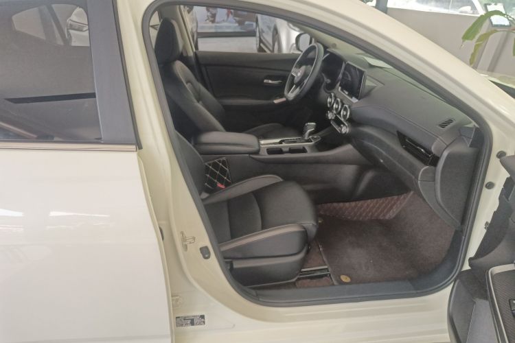 日产 轩逸 2022款 1.6L XL CVT悦享版中控内饰41