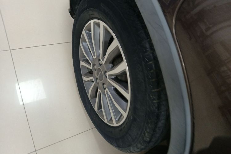 哈弗H6 2015款 运动版 1.5T 自动两驱豪华型车身外观6008