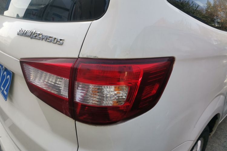 北汽昌河M50S 2015款 1.5L改款商务舱（板簧）DAM15DL车身外观9