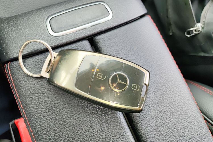 奔驰CLA 2020款 CLA 200 猎跑车中控内饰7001