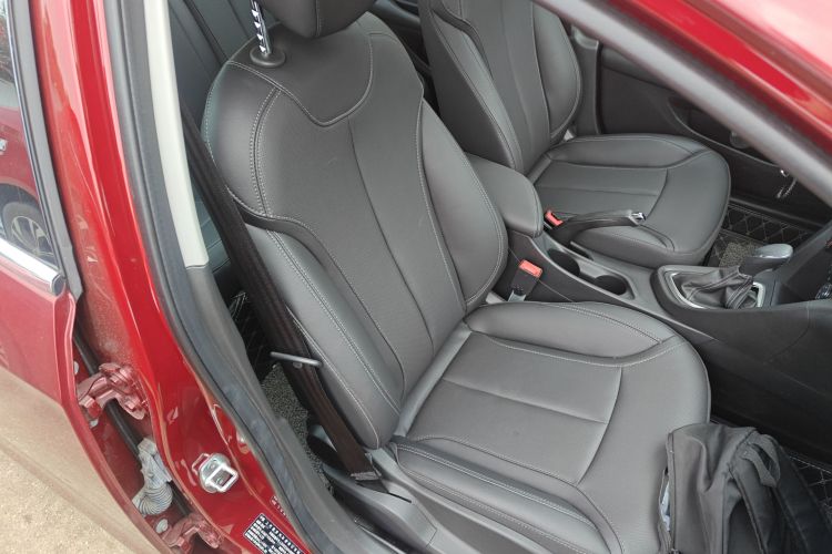 别克 英朗 2021款 改款 典范 1.5L 自动精英型局部细节41