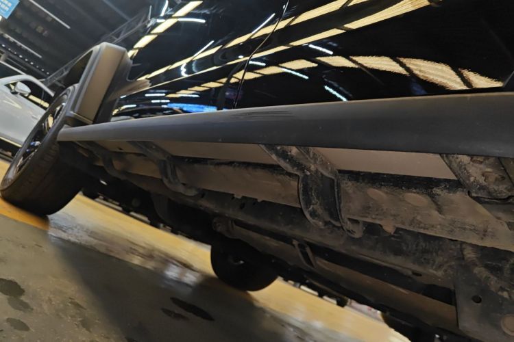 坦克300 2024款 2.0T 挑战者机舱底盘30