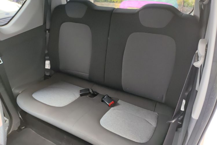 五菱汽车 宏光MINIEV 2021款 马卡龙臻享款 磷酸铁锂中控内饰7004