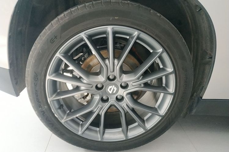 零跑汽车 零跑C10 2024款 530智享版车身外观6008