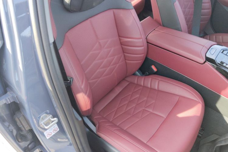 宝马i5 2024款 eDrive 35L 尊享型 豪华套装局部细节41