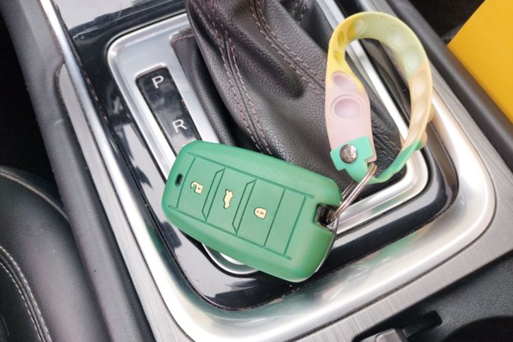 长安 锐程CC 2021款 蓝鲸版 1.5T DCT豪华型中控内饰7001