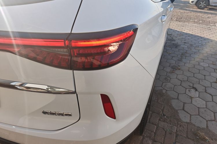 哈弗H6 2022款 第三代 1.5T 自动两驱Max车身外观6006