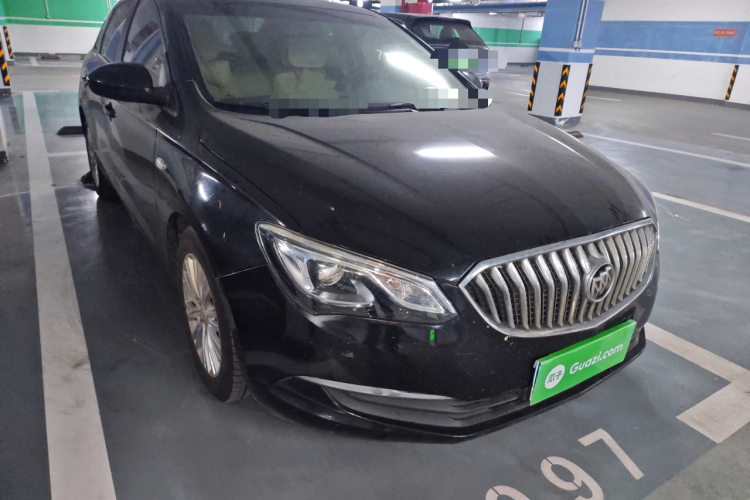 别克 英朗 2016款 15N 手动豪华型车身外观8