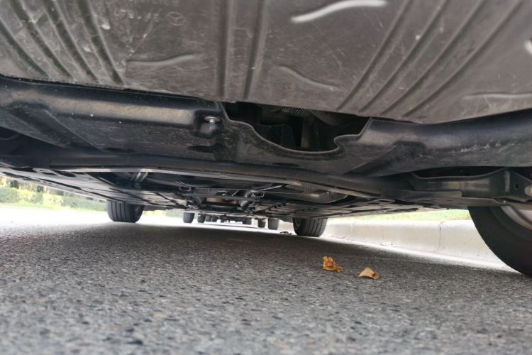 奔驰A级 2023款 A 200 L 时尚型局部细节9006