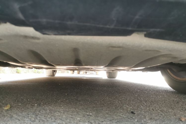 宝马3系 2016款 316i 时尚型局部细节9008