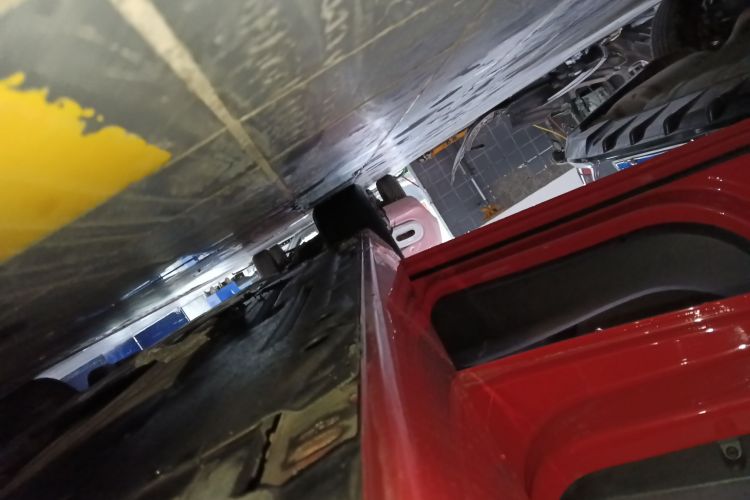 宝马1系(进口) 2013款 改款 118i 运动型局部细节9002