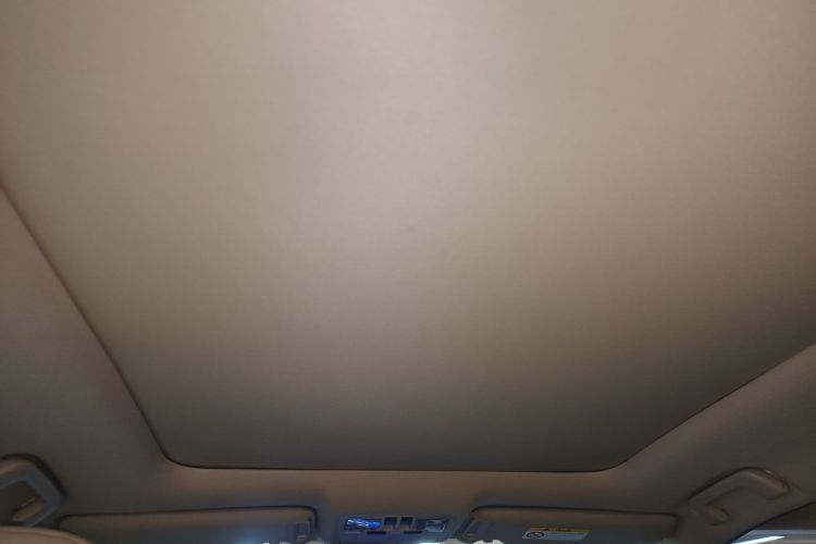 丰田 汉兰达 2018款 2.0T 四驱至尊版 7座 国VI局部细节22